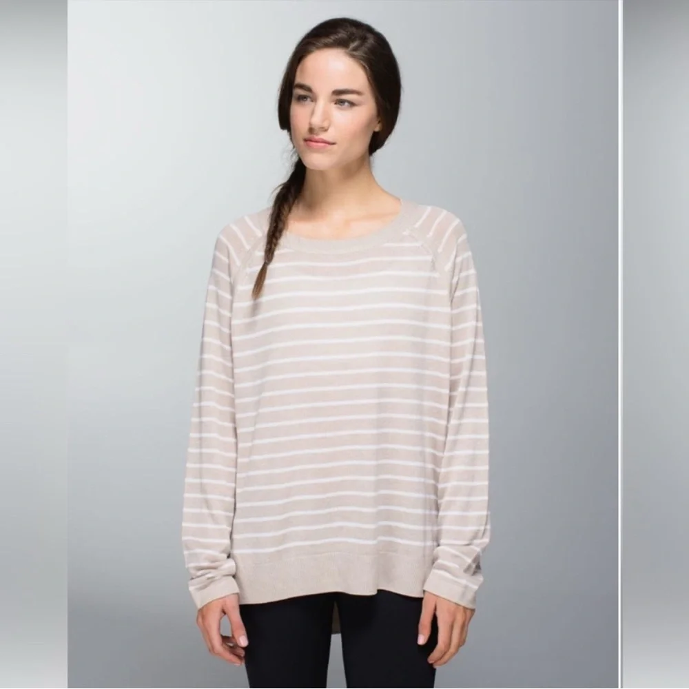 Lululemon Post Savasana Pullover Cashmere Blend P2P 23.5” - Picture 1 of 14